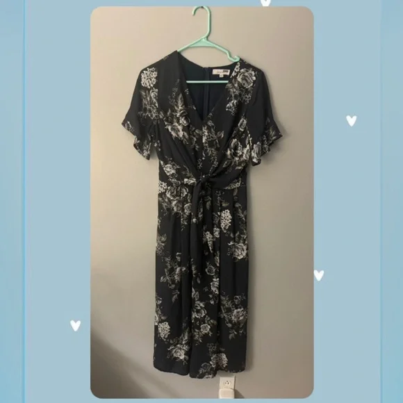 Louna Navy Floral Wrap Midi Dress XS - Picture 1 of 3